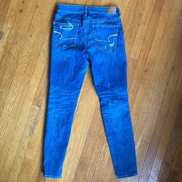 American Eagle Ripped Hi-Rise Jegging - Picture 3 of 8